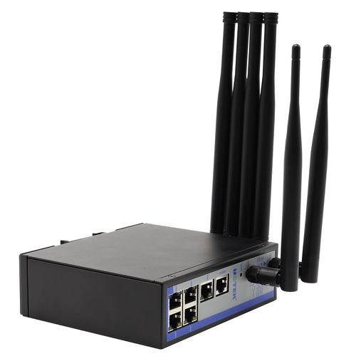 5G工业路由器R9960 高速5G网络制式，工业级传输速率新标杆